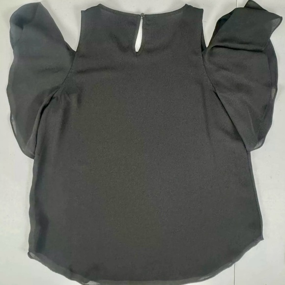 By & By Womens Juniors Cold Shoulder Black Flowy Goth Witchy Blouse Top Size S - Picture 4 of 4
